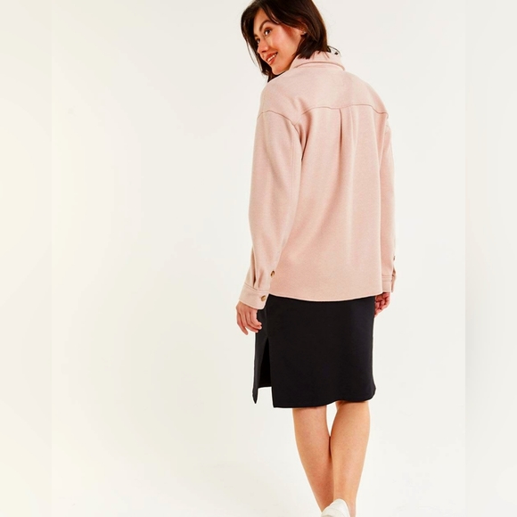 Long Sleeve Buttoned Shacket - Picture 2 of 5